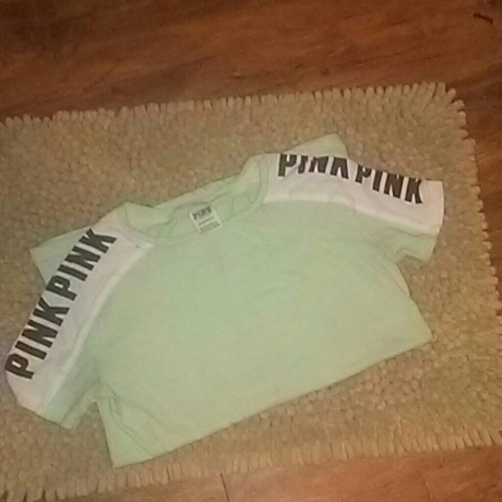 Vs pink shirt